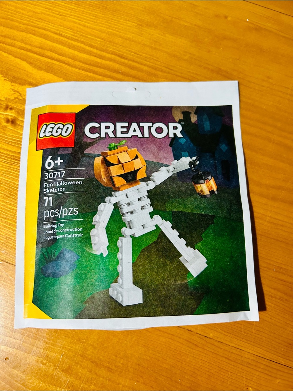 Lego Creator Fun Halloween Skeleton Costume - White and Orange